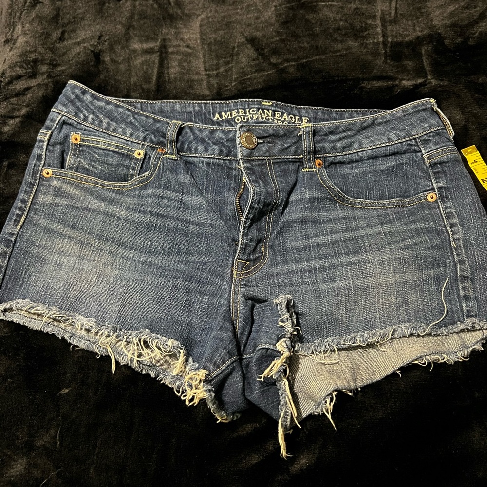 American Eagle shorties